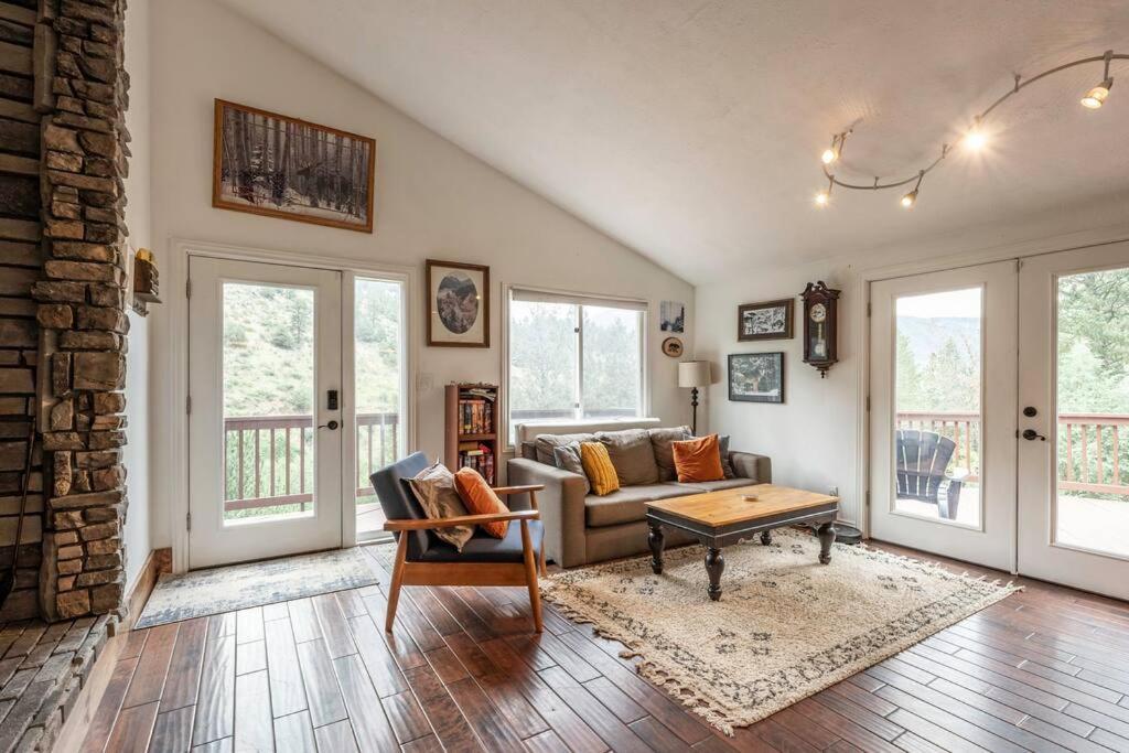 Sodacreek Look-Out .3 Mi From I70 + Hotsprings アイダホ・スプリングス エクステリア 写真